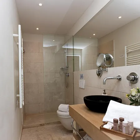Hotel Hermitage 3*