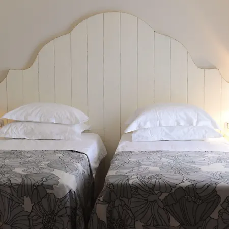 Hotel Hermitage 3*
