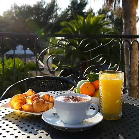 Hermitage Hotell 3*