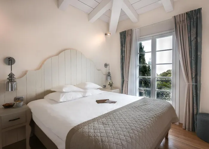 Hotel Hermitage Èze